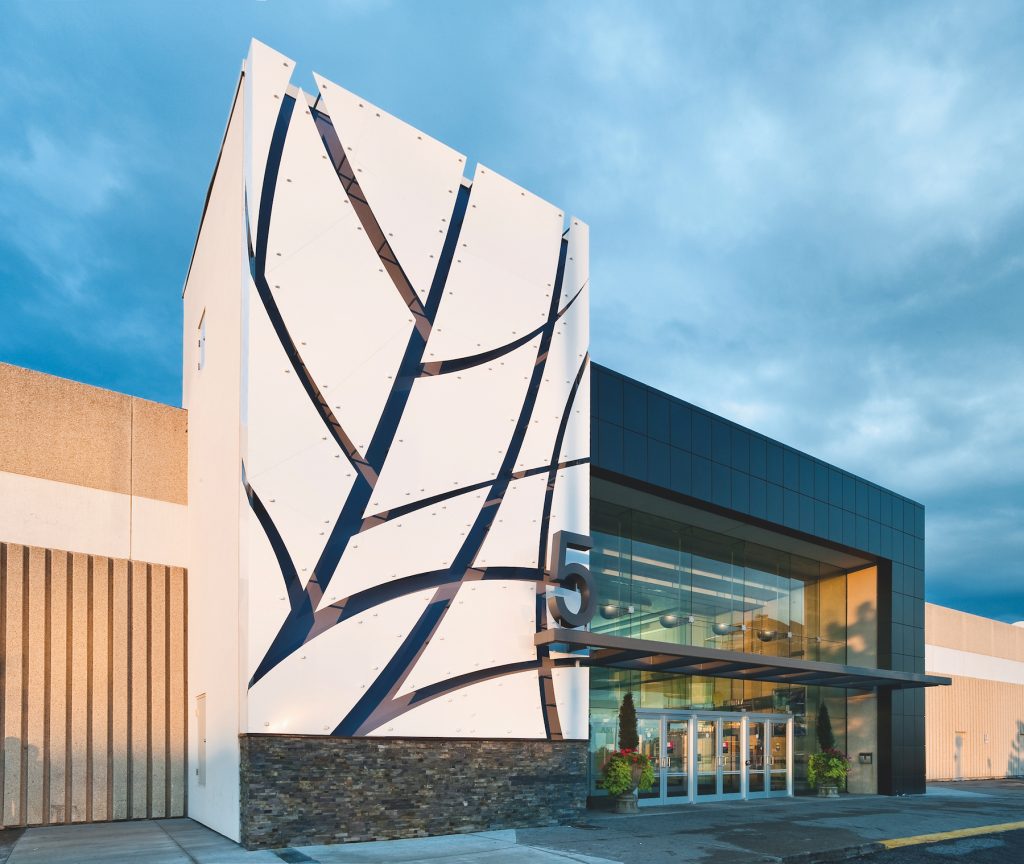 Egyedi geometriai mintázatú ALPOLIC alumínium kompozit homlokzatburkolat a kanadai Pickering Town Centre épületén